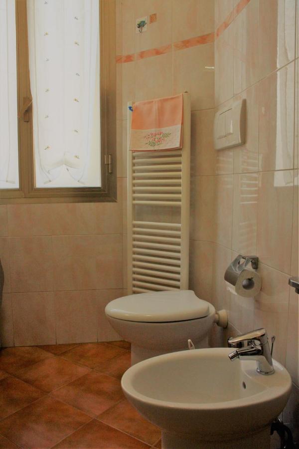 Casa Il Gelsomino Apartment โบโลญญา ภายนอก รูปภาพ
