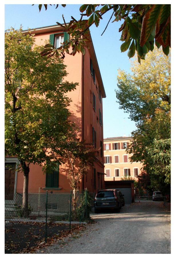 Casa Il Gelsomino Apartment โบโลญญา ภายนอก รูปภาพ